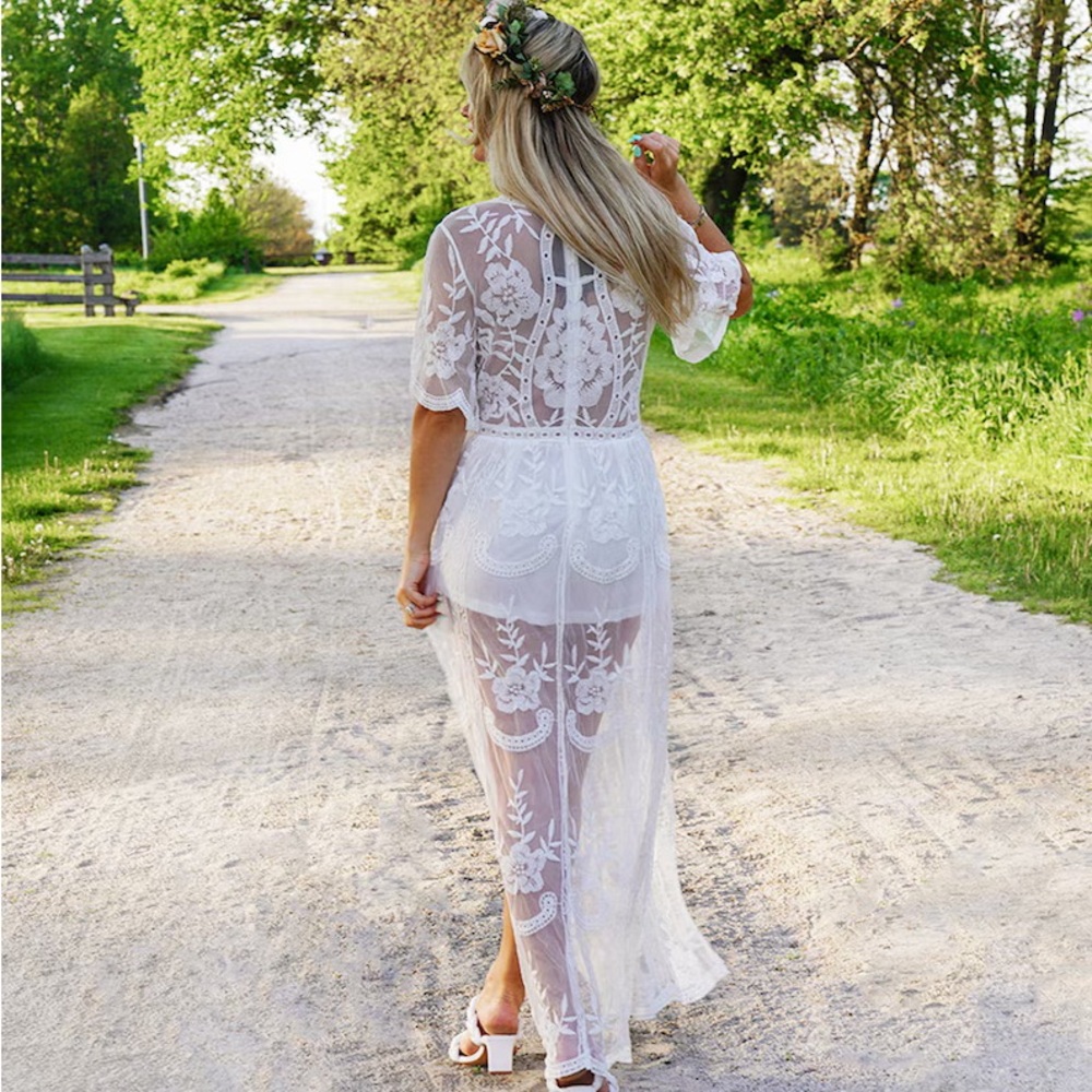 Women's Deep V-Neck Lace Romper Short Sleeve Long Dress
